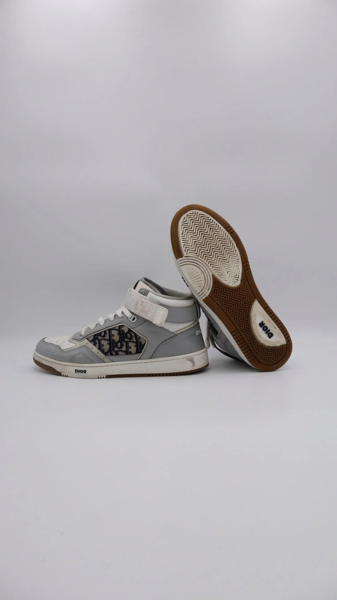 Dior B27 High 5