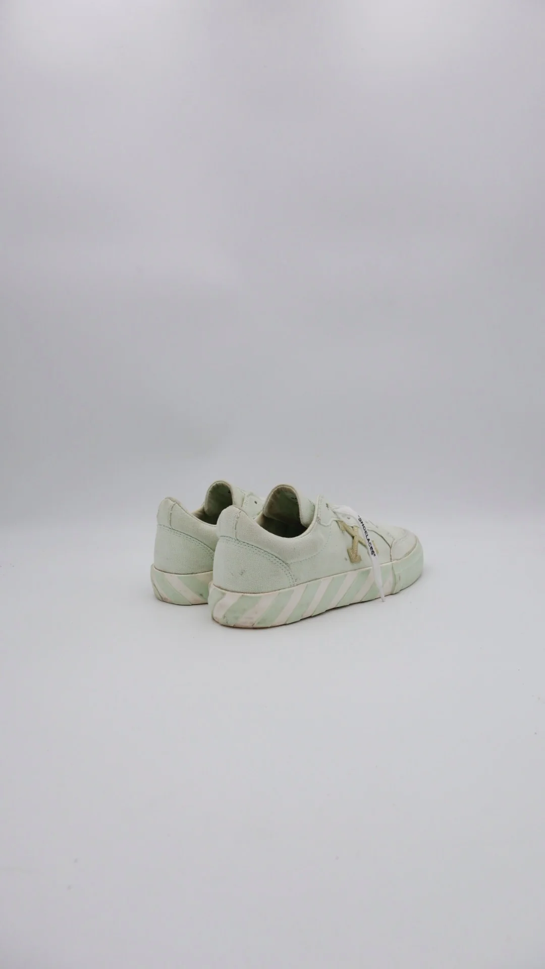 Off Vulc Low 3