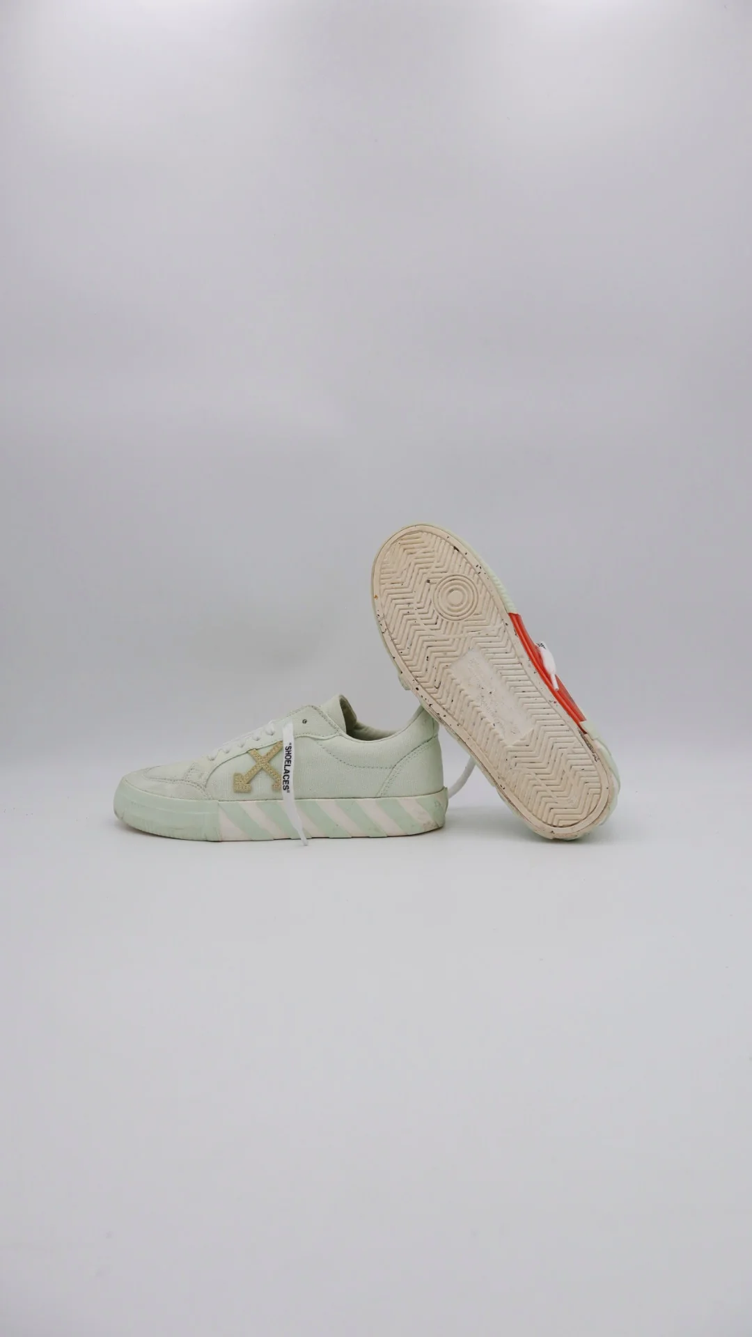 Off Vulc Low 5