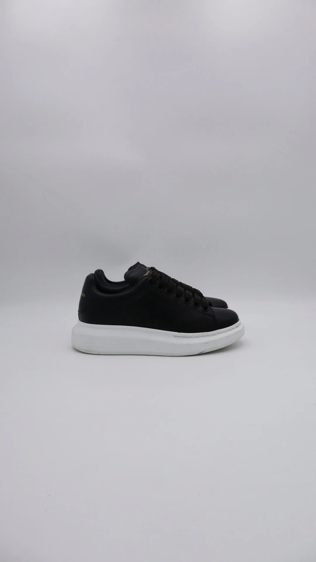 Mcqueen Black N White
