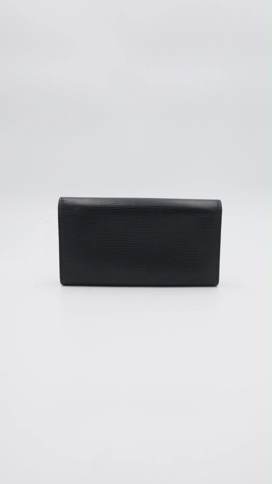 Cartera LV Larga 4
