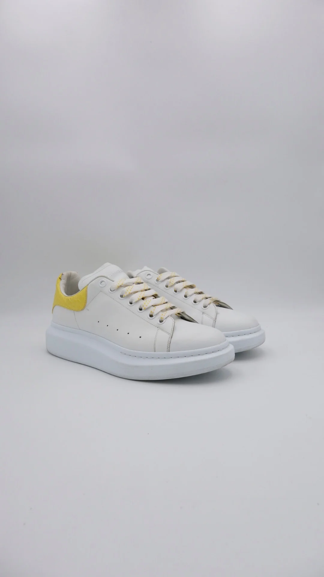 Mcqueen Yellow Cocodrile  2