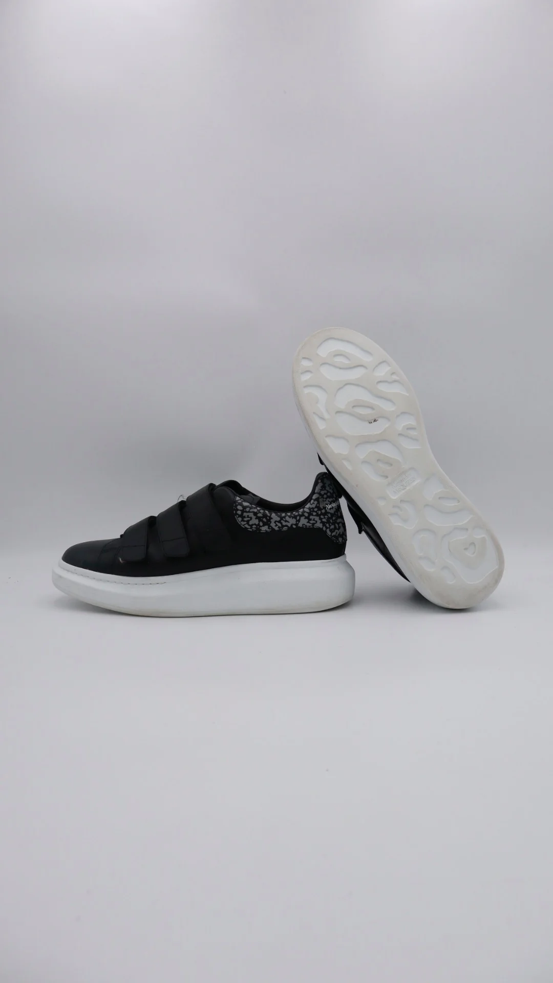 Mcqueen Black 5