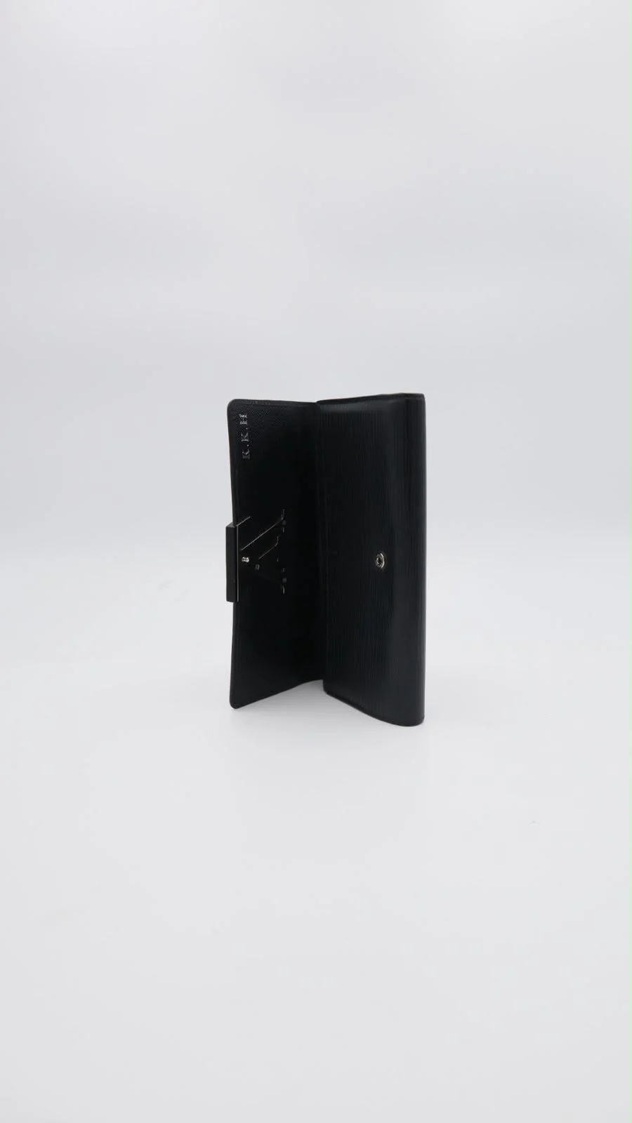 Cartera LV Larga 3