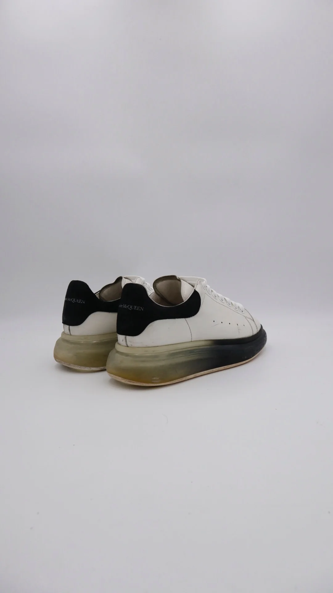 Mcqueen White Black Valve  3