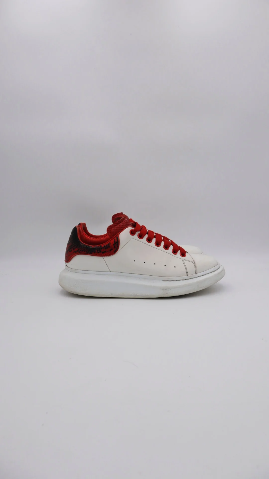 Mcqueen White Red