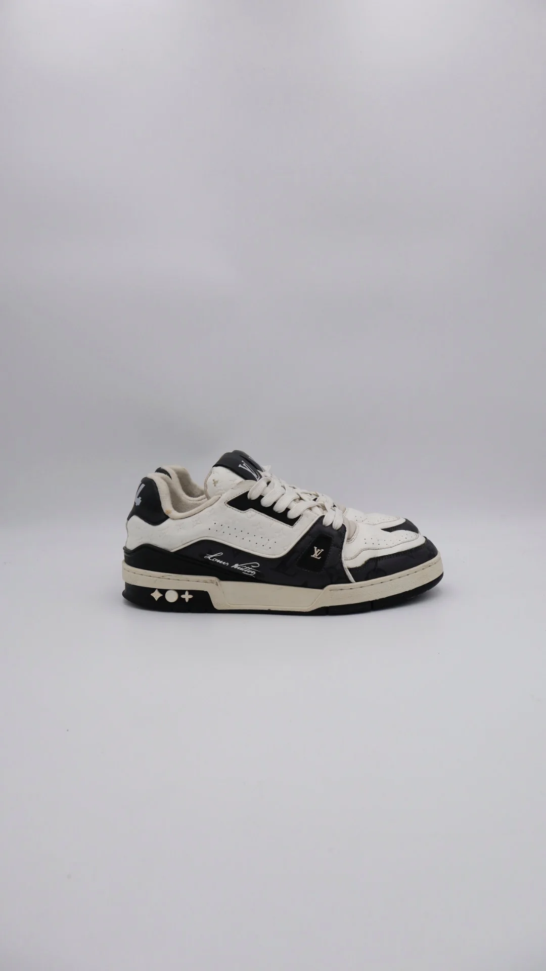 Louis Vuitton Trainer 