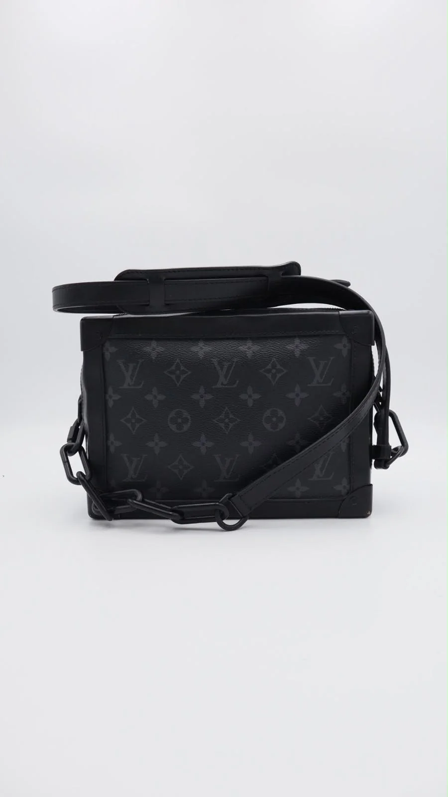 Louis Vuitton Trunk  2