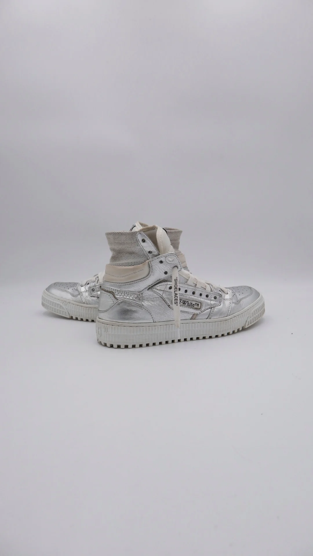 Off White Court 4